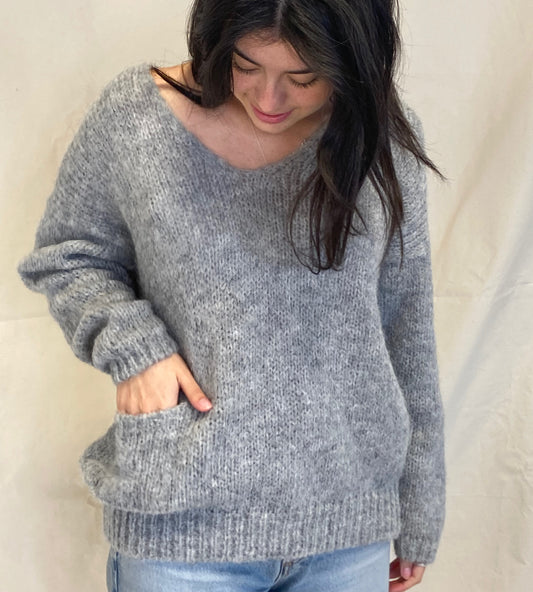 CAITLIN V-neck alpaca sweater