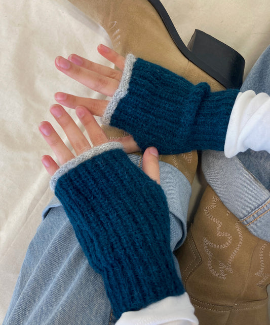 NATALIA Fingerless Mittens